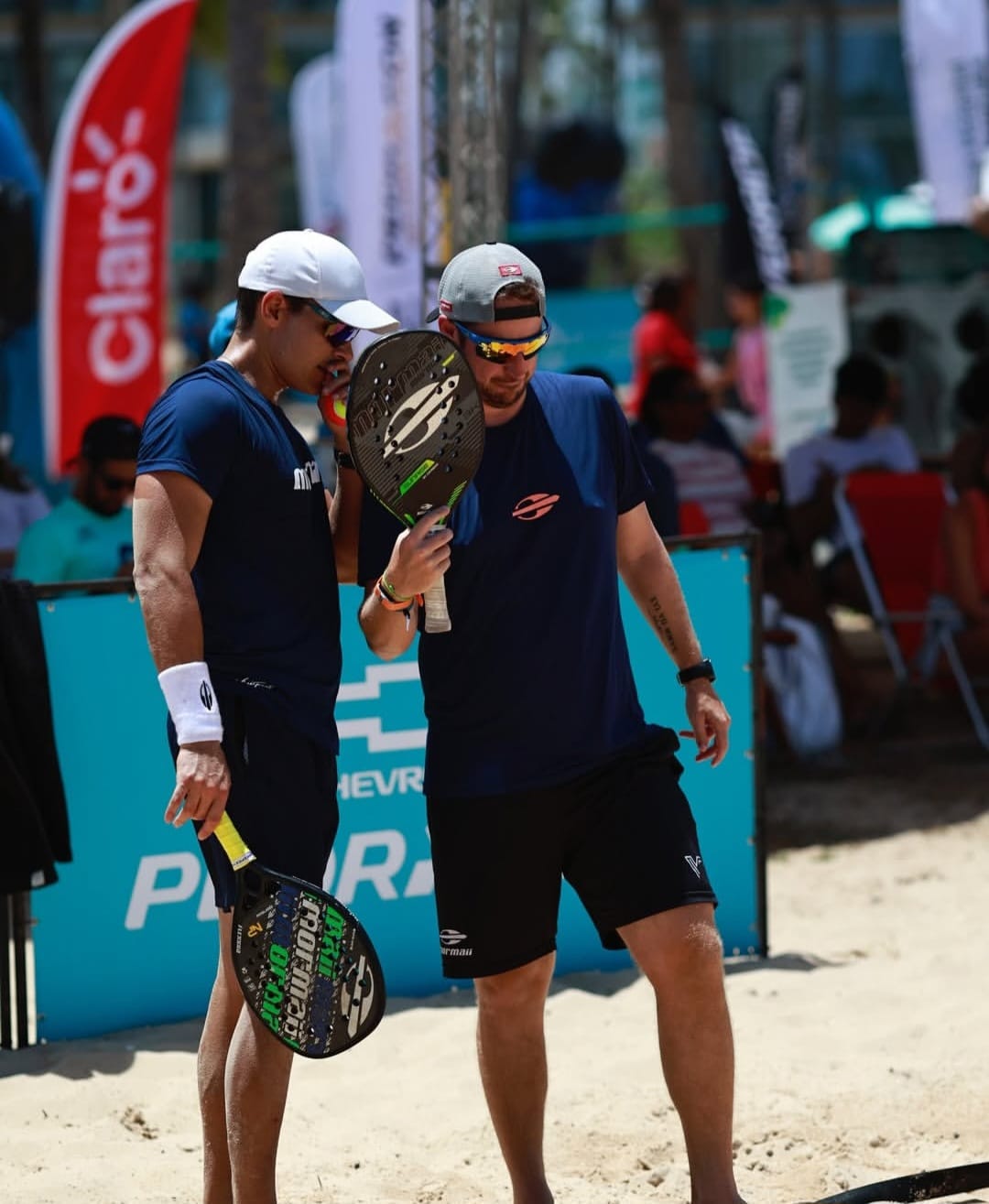 Imagem do carrossel Forehand Beach Tennis
